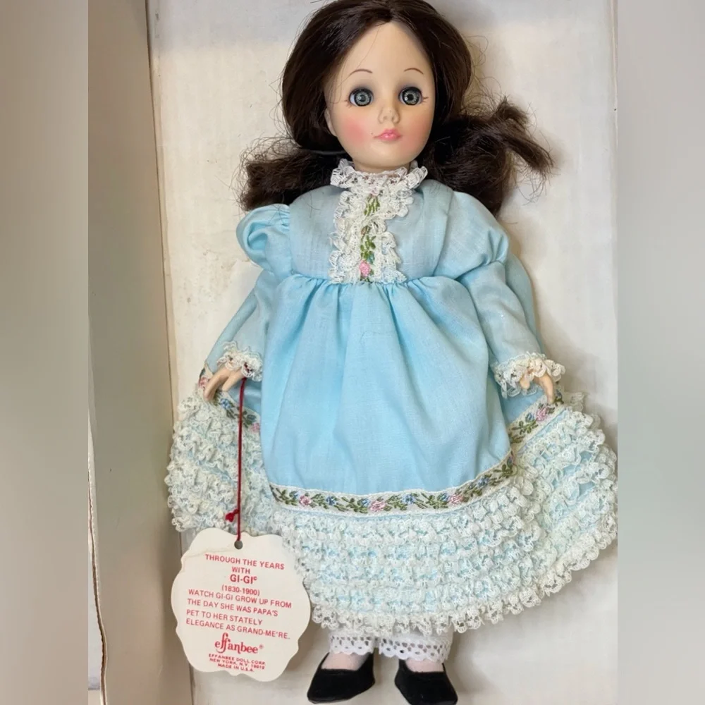 Effanbee GiGi Doll 1846 Sleep Eyes Rooted‎ Hair Blue Dress 11”